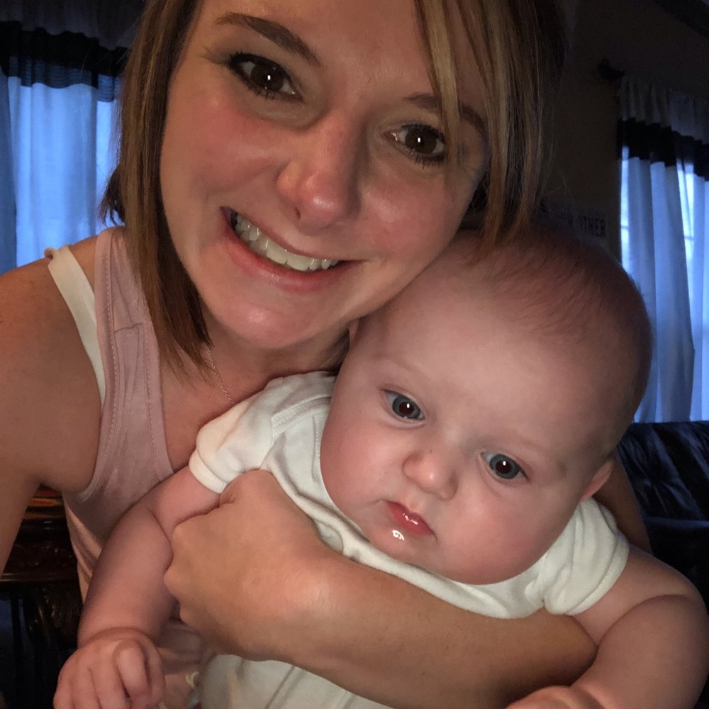 Meet your Posher, Crystal